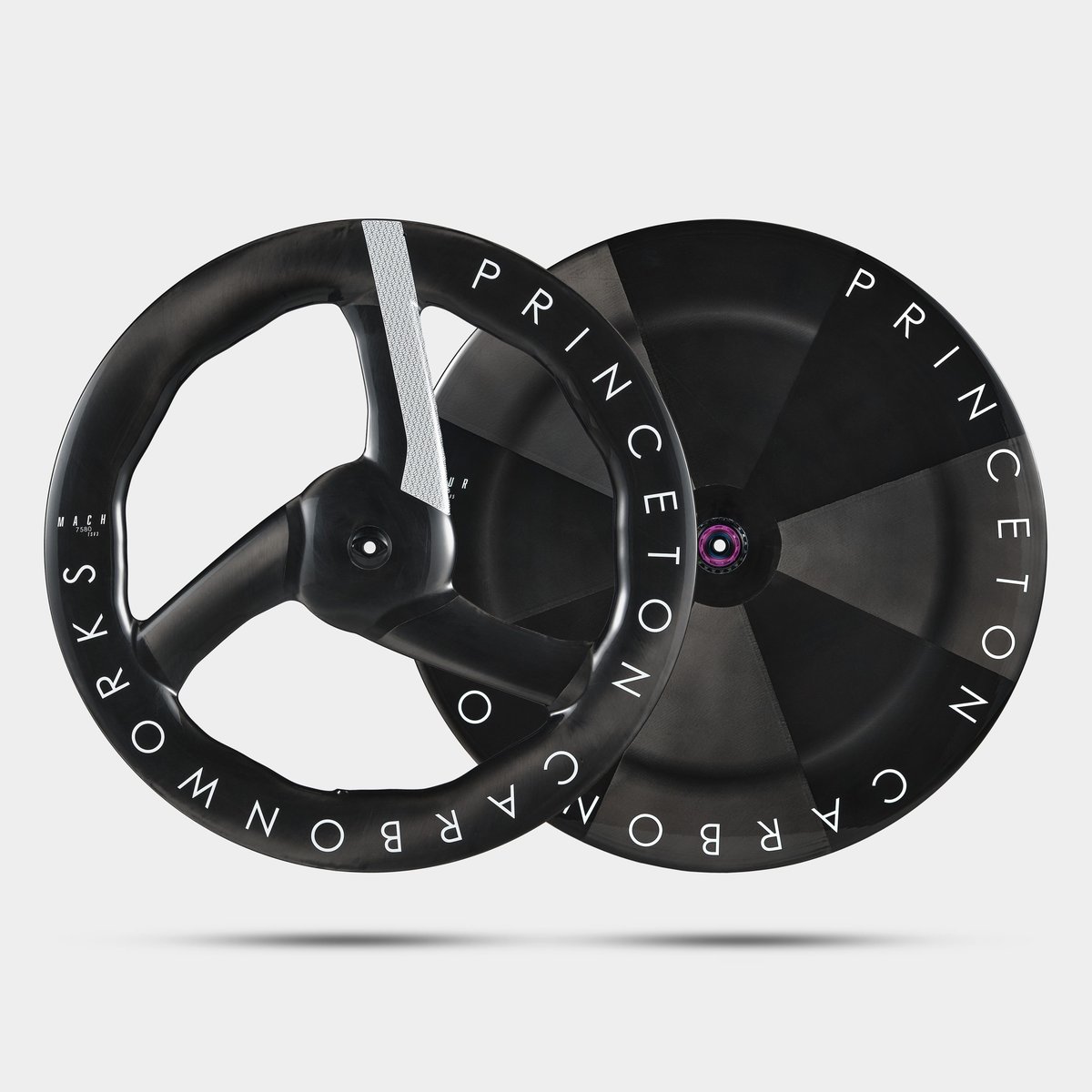 pcw-share-mach-tsv3-blur-set.jpg
